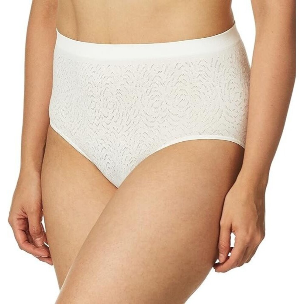 Bali Women's Comfort Revolution Seamless Brief - 10/11